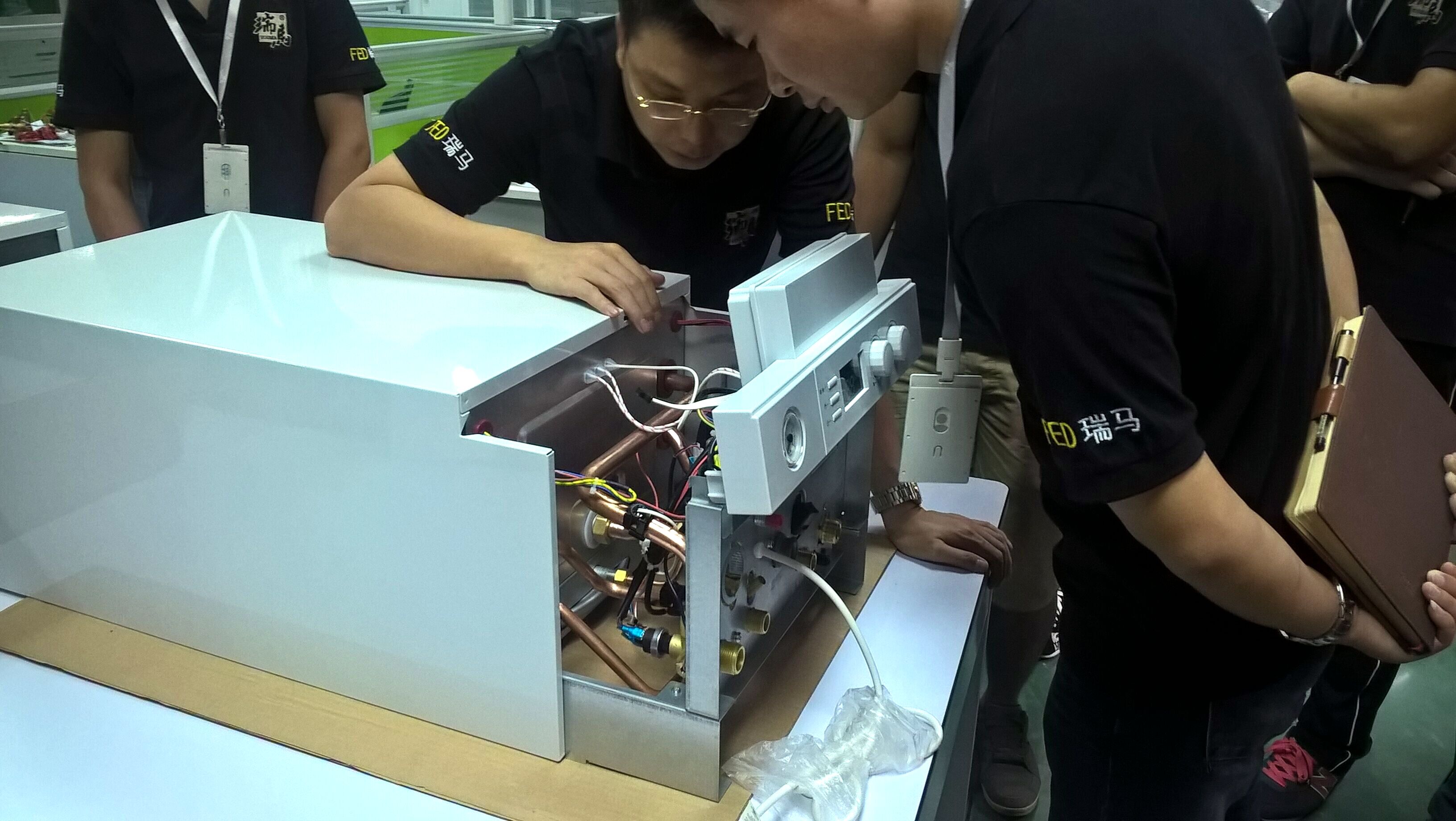 瑞馬壁掛爐召開新產(chǎn)品VM-A1、VM-A2測評會33