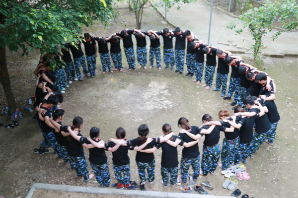 瑞馬壁掛爐的優(yōu)秀專業(yè)團隊，是加盟代理商的重要發(fā)展基石11