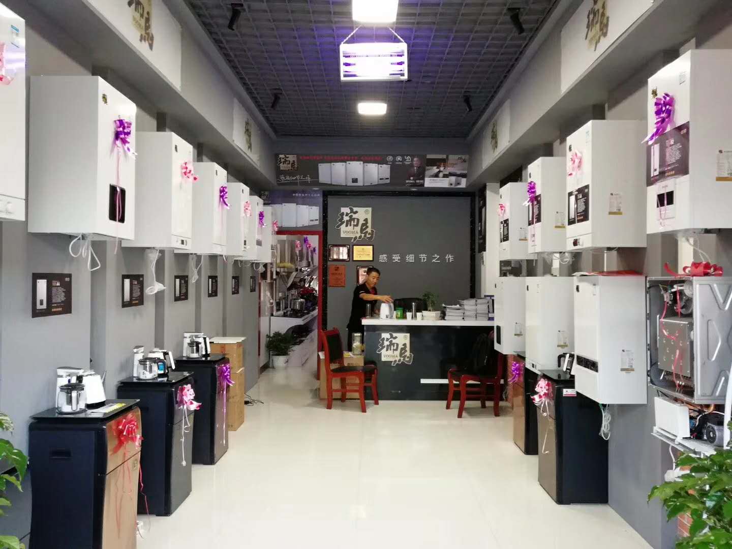 福音來(lái)了！甘肅平?jīng)鋈瘃R壁掛爐旗艦店盛大開(kāi)業(yè)！