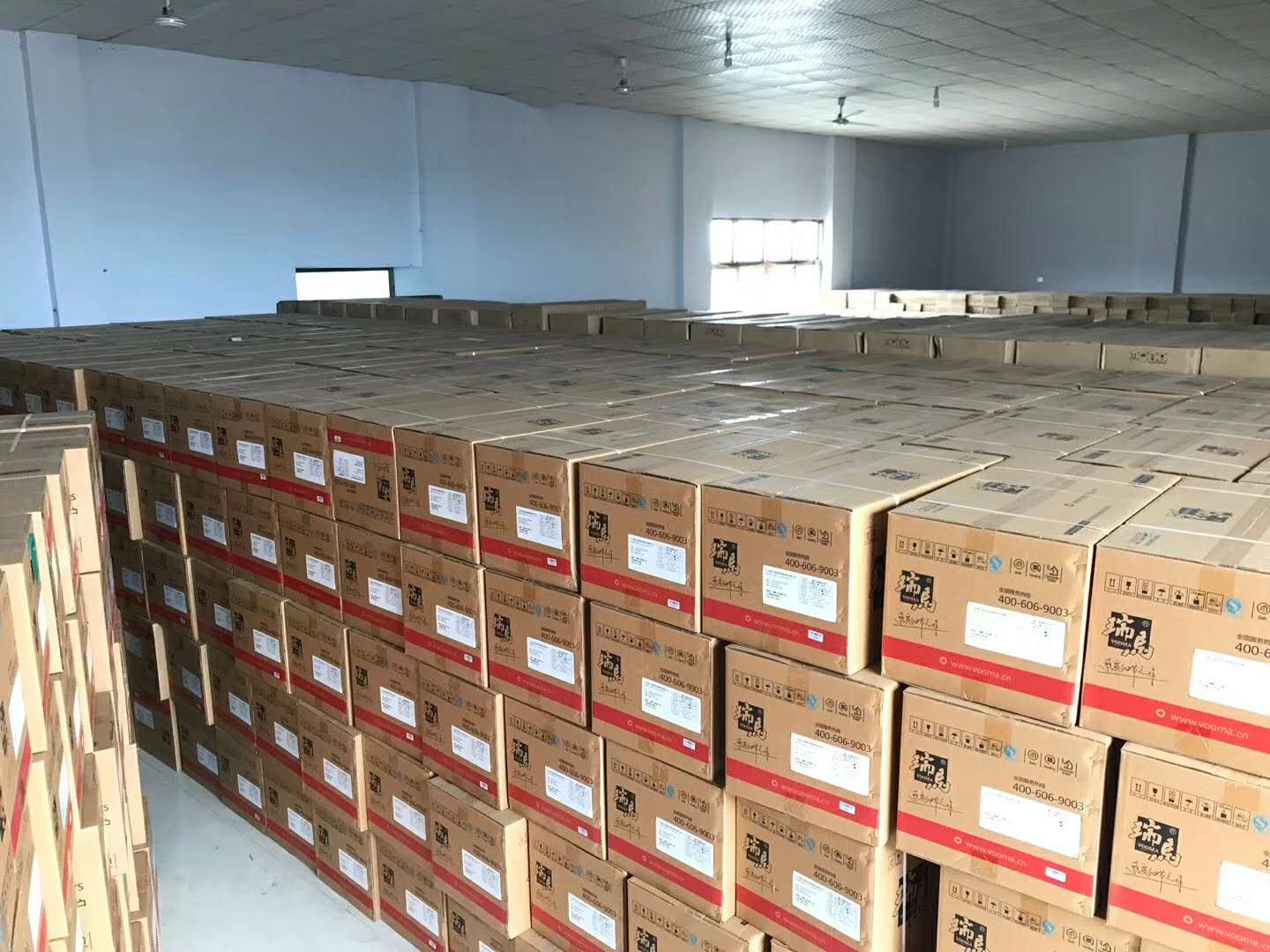 積極推進壁掛爐惠民工程，瑞馬壁掛爐一直在路上！
